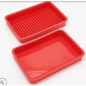 Good Housekeeping Silicone Tray Crisper Set Red‎ 11x8 Oven Microwave Safe NWOT)